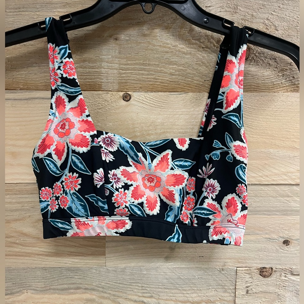 Old Navy bathing suit floral top